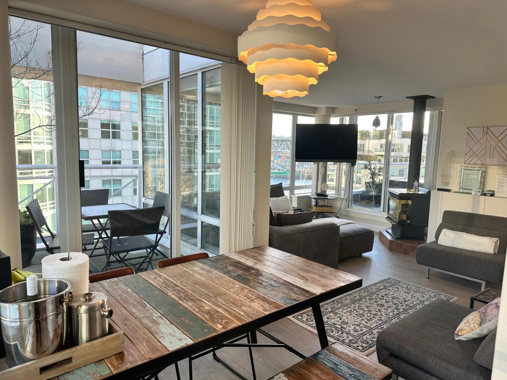 Penthouses Of Beach Ave Vancouver Ngoại thất bức ảnh